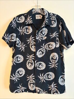 Hysteric Glamour Black and White‎ Pineapple/Strawberry Print Button-Up Shirt, S